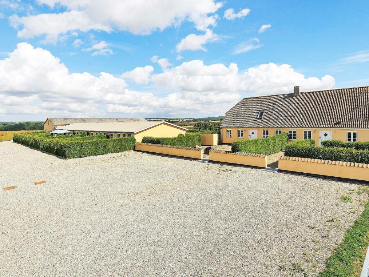 6 Person Holiday Home In Fåborg Extérieur photo